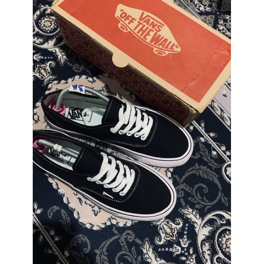 VANS AUTHENTIC BLACK