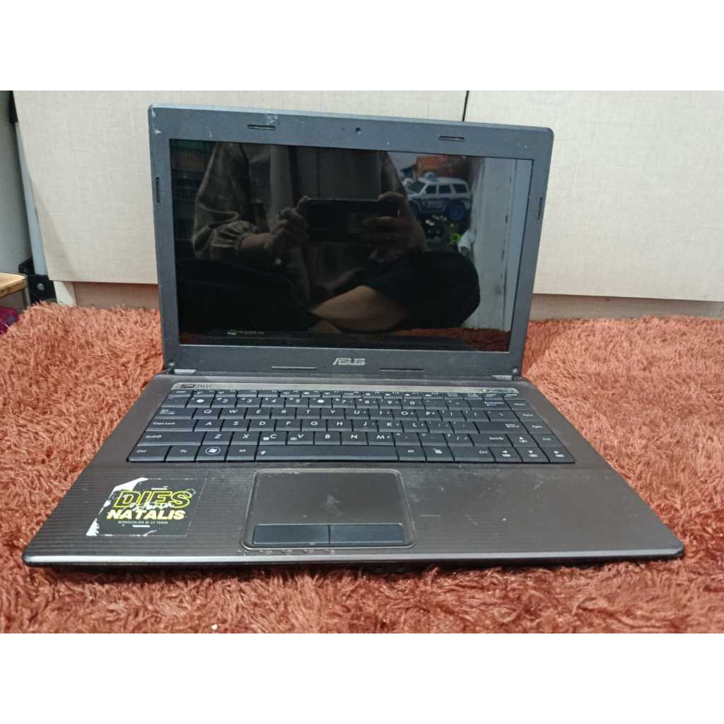 Laptop Asus X44H Windows 8.1 single language 64-bit  Processor Intel Celeron B815 1.6GHz Ram 2 GB  P