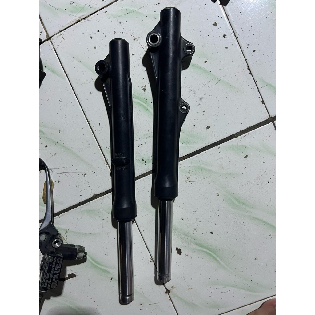 shok depan ori copotan supra batman