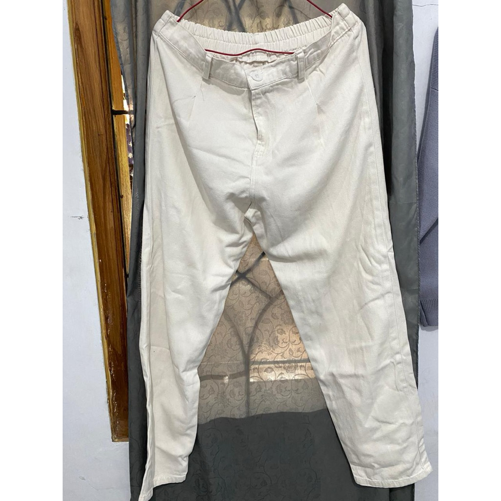 Preloved Baggy Pants Putih