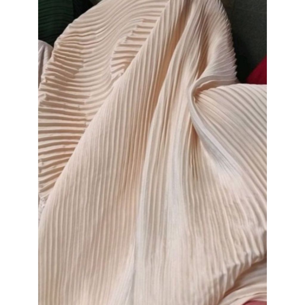 kain plisket moscrep, bahan plisket moscrep, kain kebaya rok gamis atasan(harga persetengah meter)