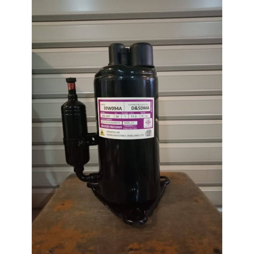 KOMPRESOR AC RECHI/SRHARP(39W094A)(1/2PK R32 1PHASE)