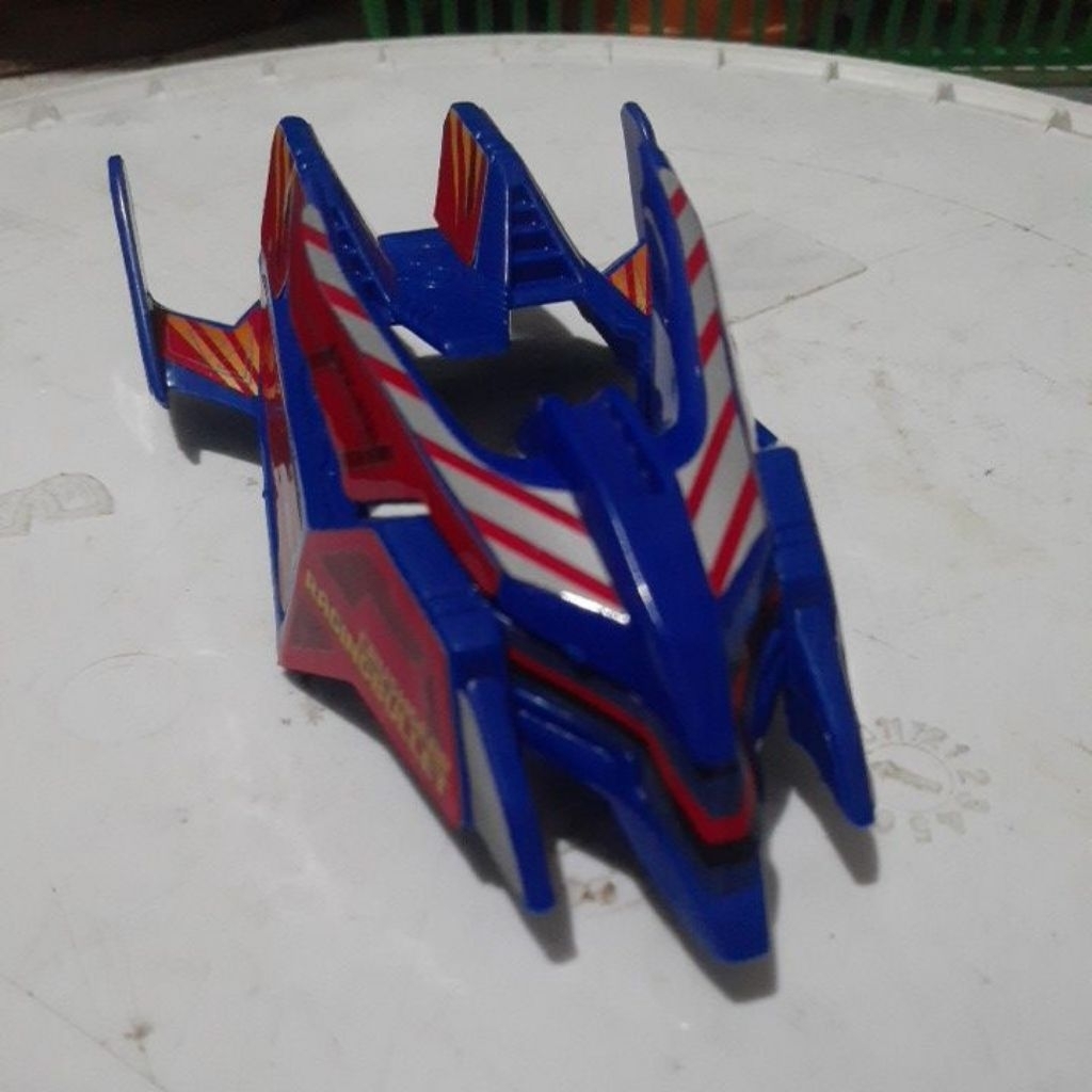 Crush gear cover raging bullet