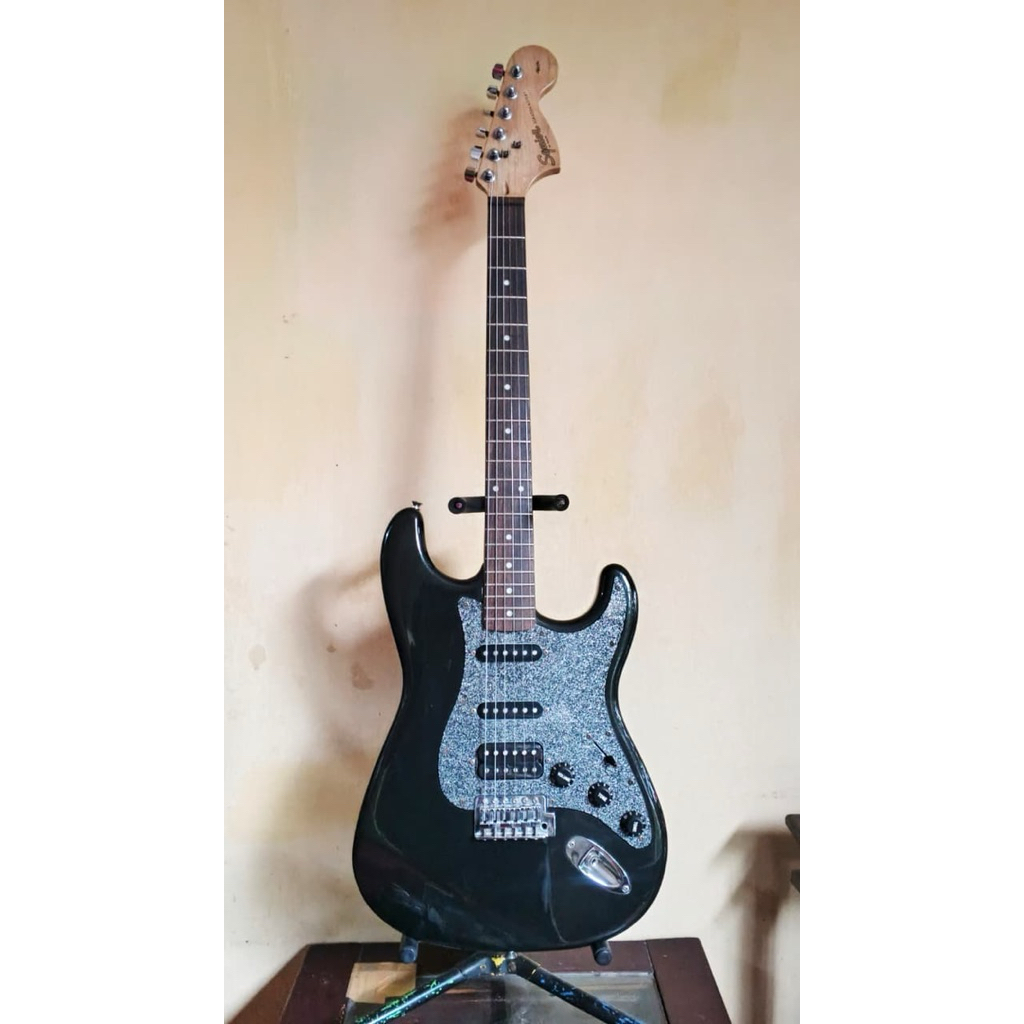 Gitar Elektrik Squier Stratocaster FSR Affinity Original