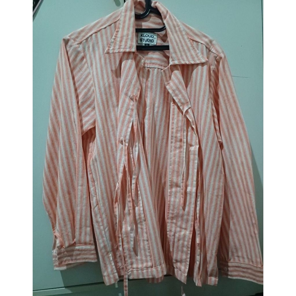Kemeja Kloud Studio