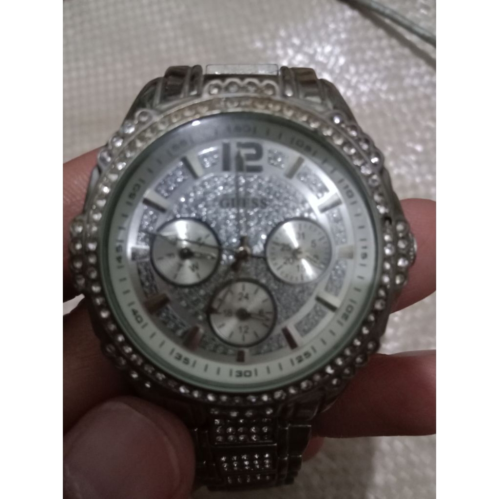 jam tangan wanita merk guess kondisi bekas berkualitas hidup