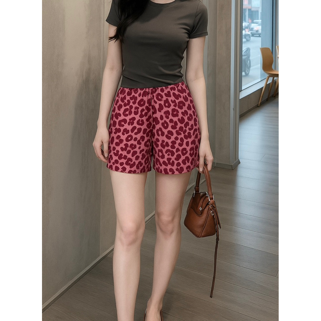 paket usaha celana pendek leopard