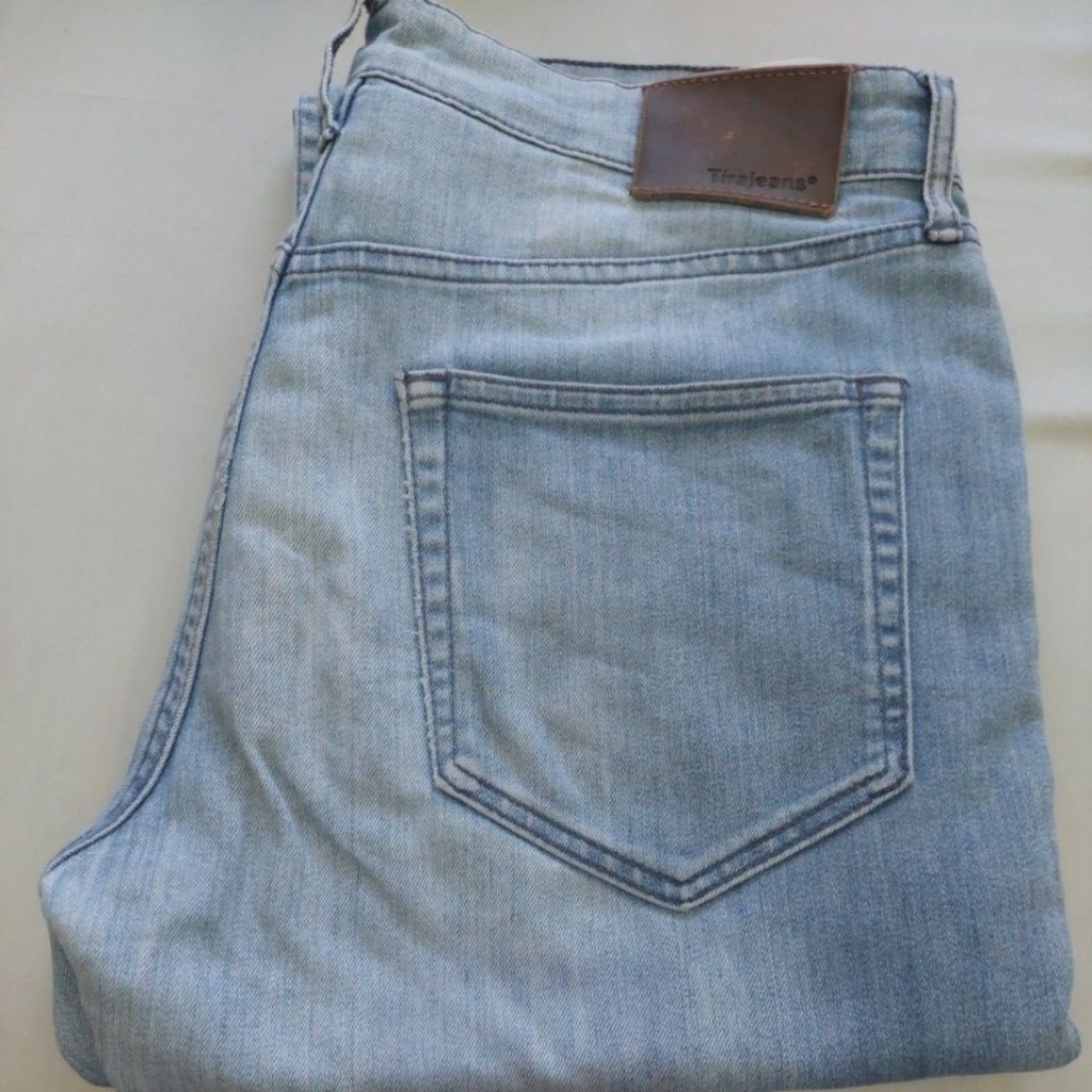 prleoved jeans pria tira size 32