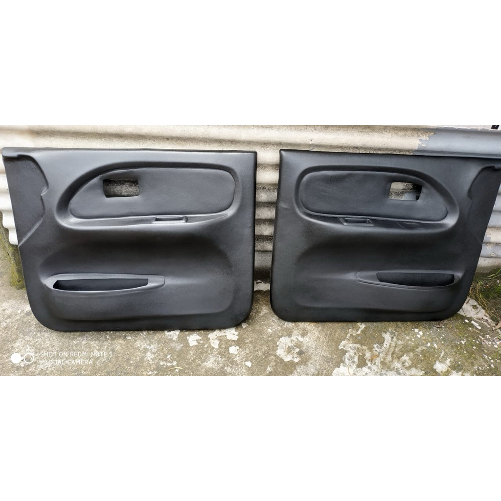 doortrim Panther kotak 4 pcs