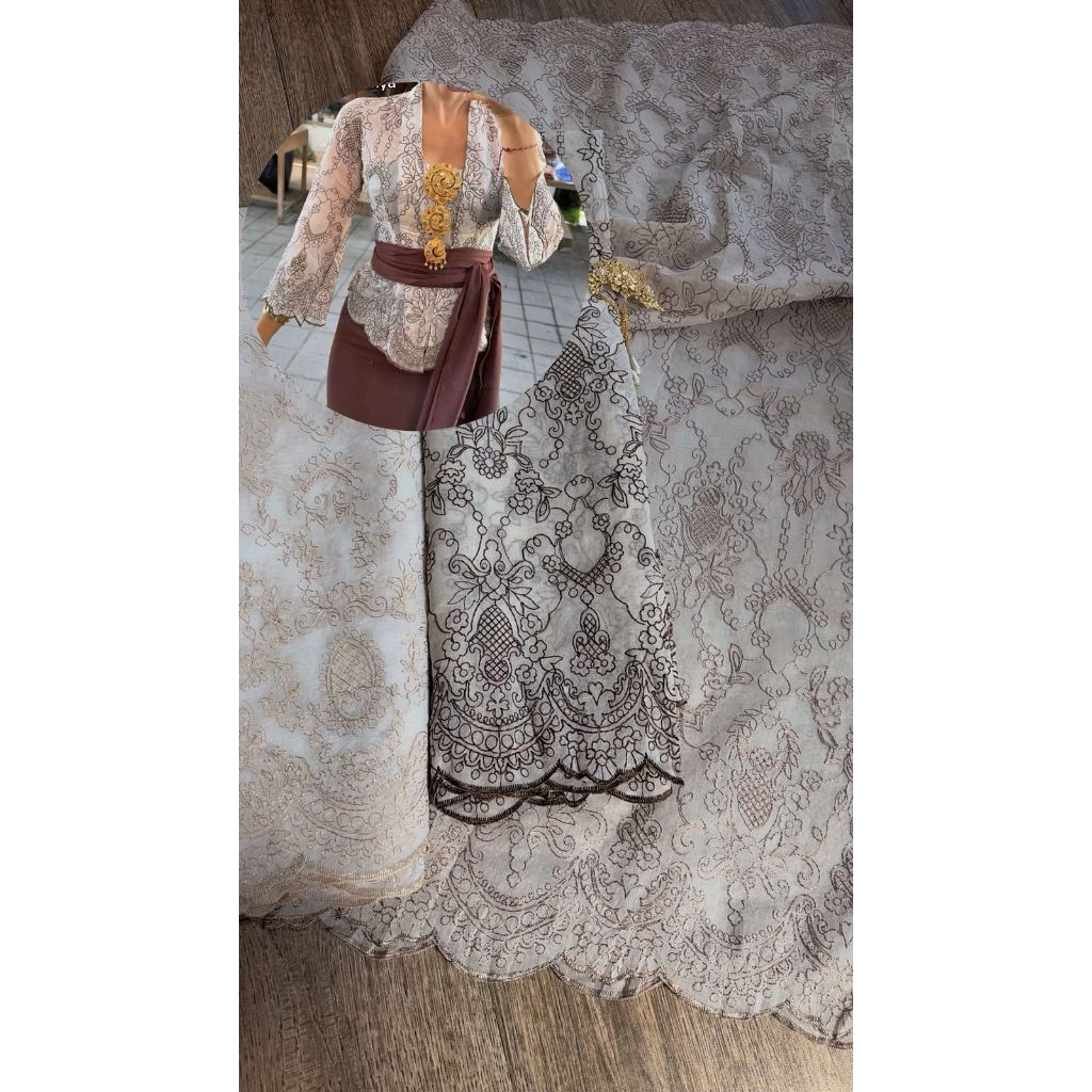 Kain silky bordir motif Kori original by Djuwita Kebaya
