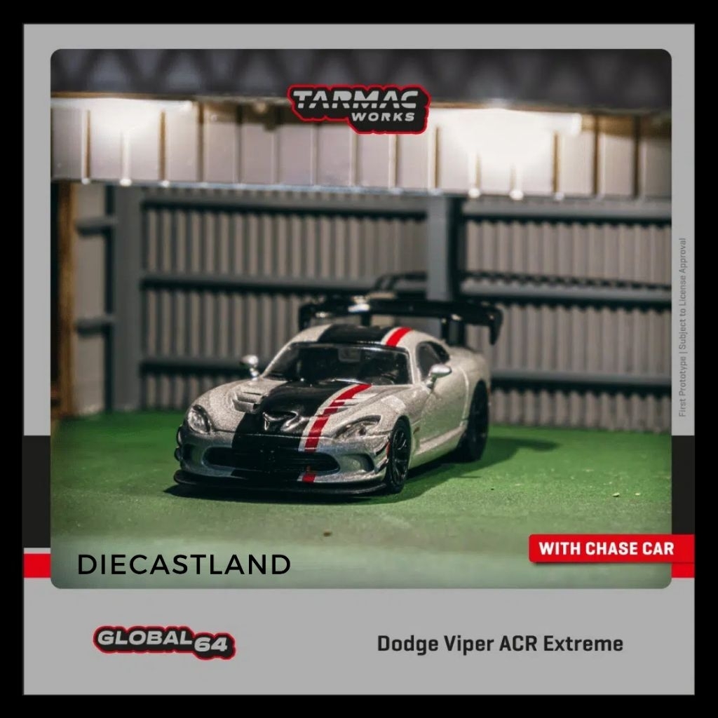 Tarmac Works Global64 1/64 Dodge Viper ACR Extreme Silver Metallic White T64G-TL028-SL Miniature Die