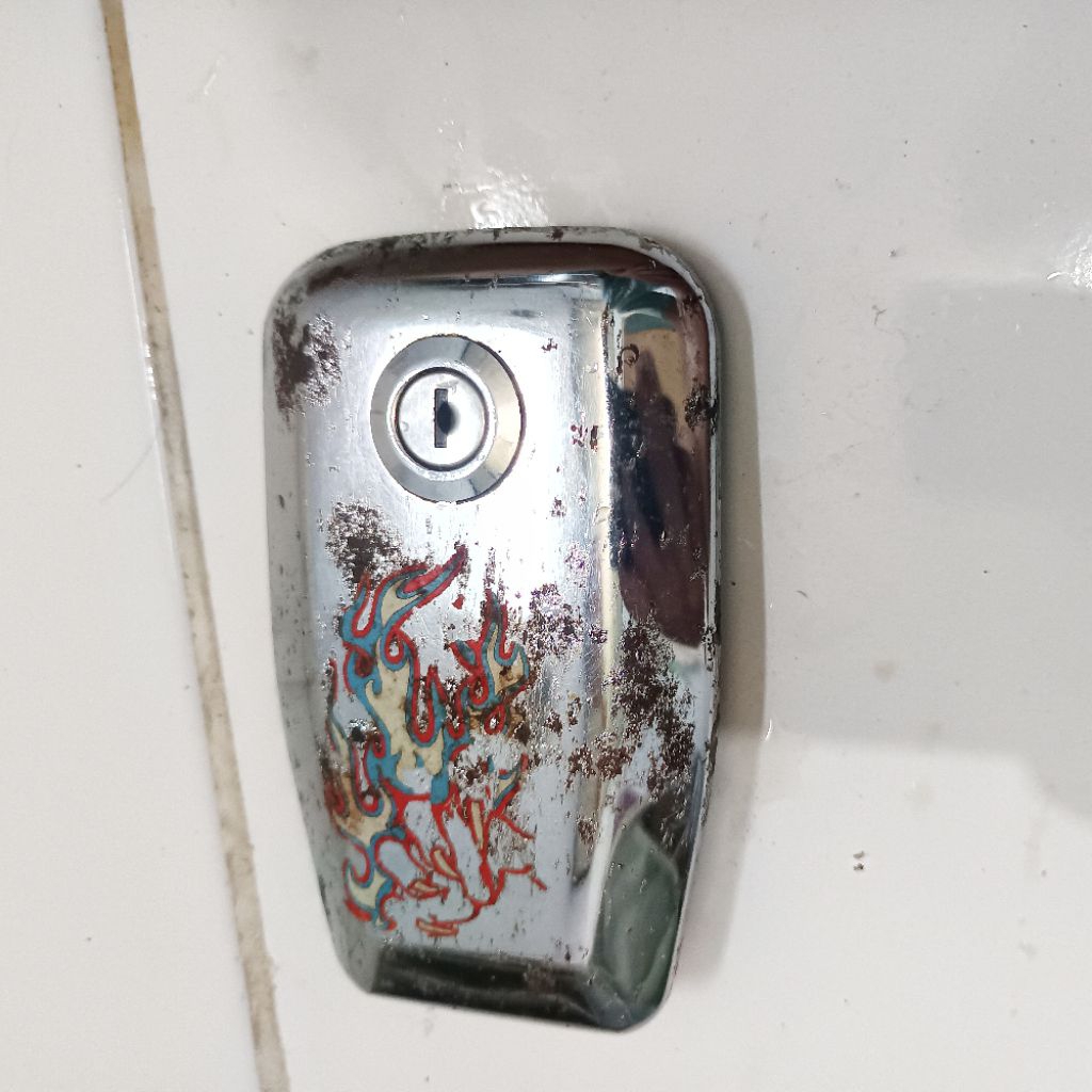 tutup TANGKI KROM yamaha RX KING Bekas Original Copotan