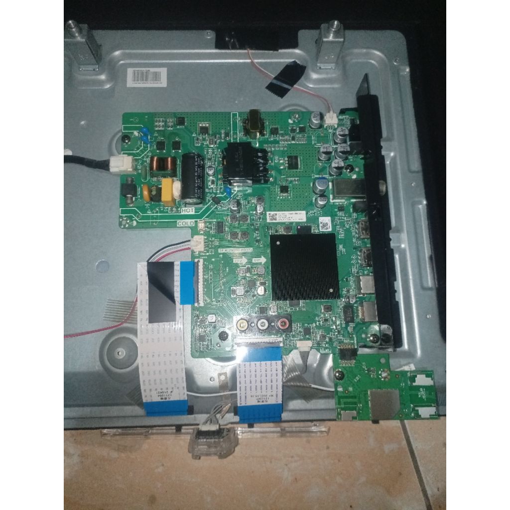 mesin mb mainboard tv hisense 43a6000f