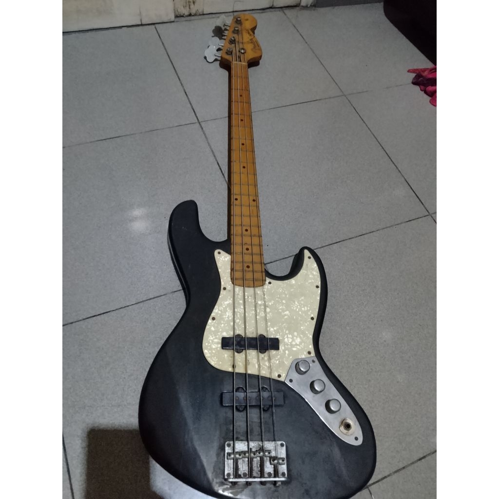 Fender Jazz Bass USA 4 STRNG–Bisa Nego - Kondisi Fisik Saja, Orisinil, Cocok untuk Kolektor / Proyek