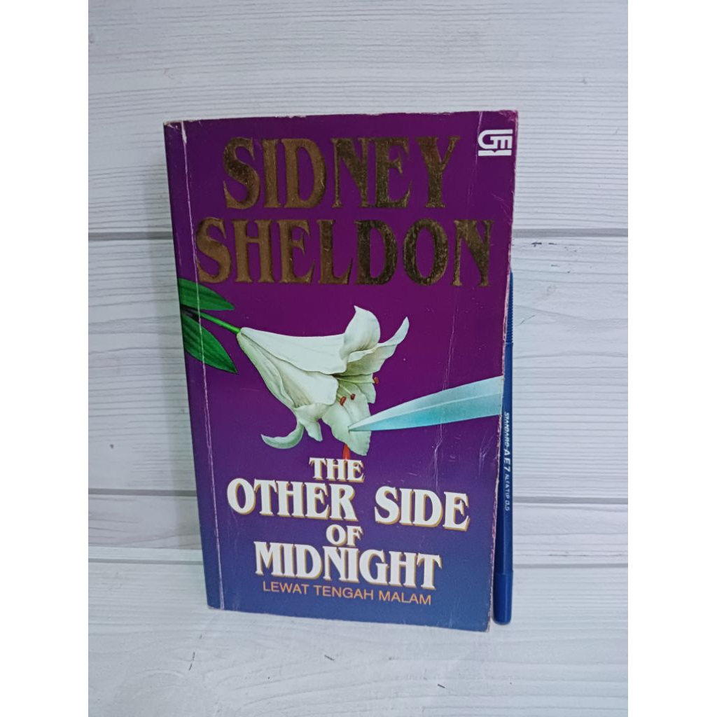 novel original THE OTHER SIDE OF MIDNIGHT LEWAT TENGAH MALAM BY SIDNEY SHELDON