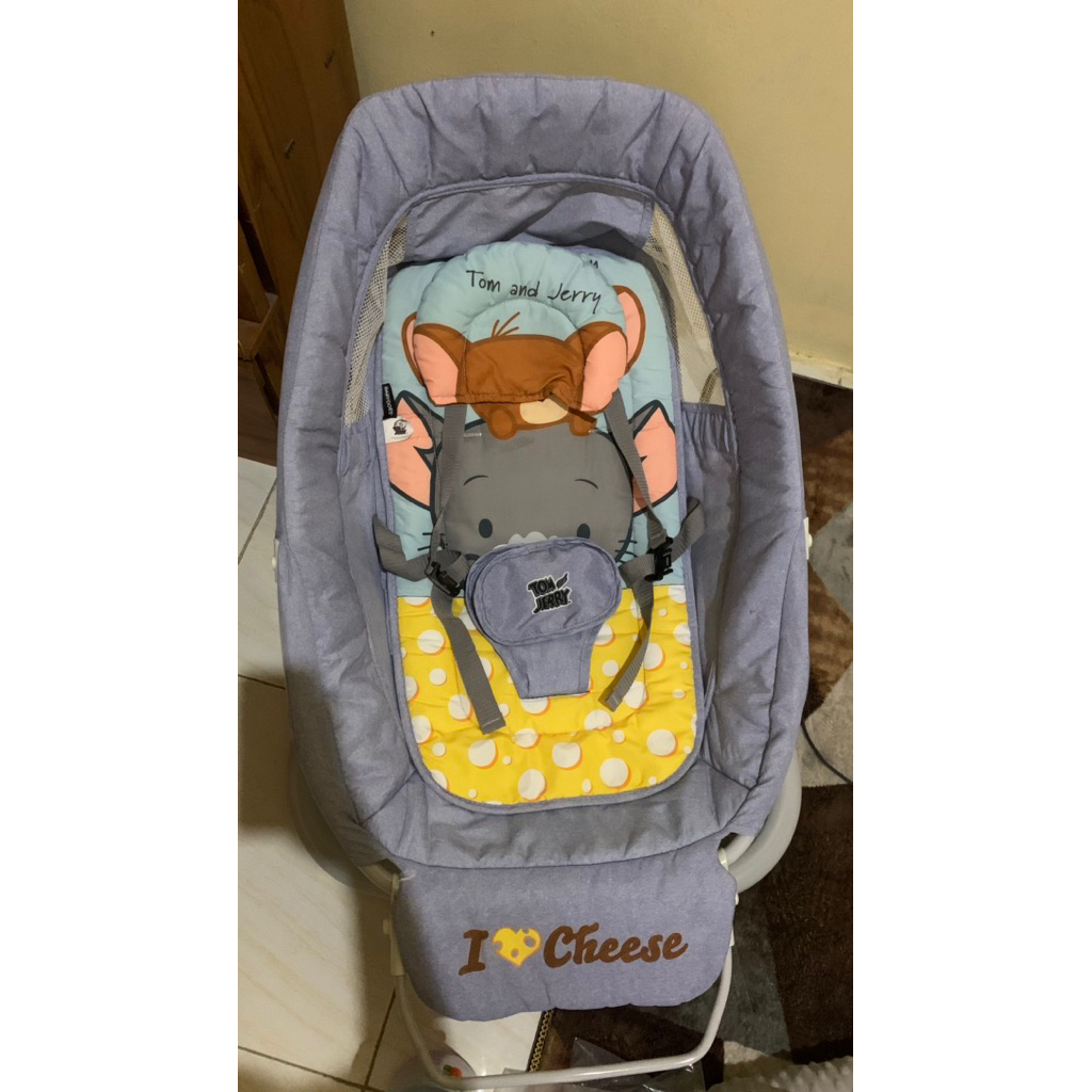 ayunan bayi bouncer babydoes preloved