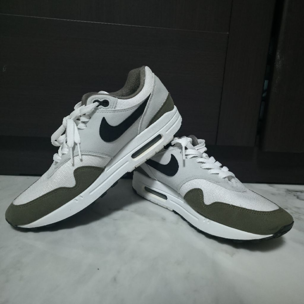 NIKE AIRMAX 1 MEDIUM OLIVE SECOND NO BOX 100% Authentic