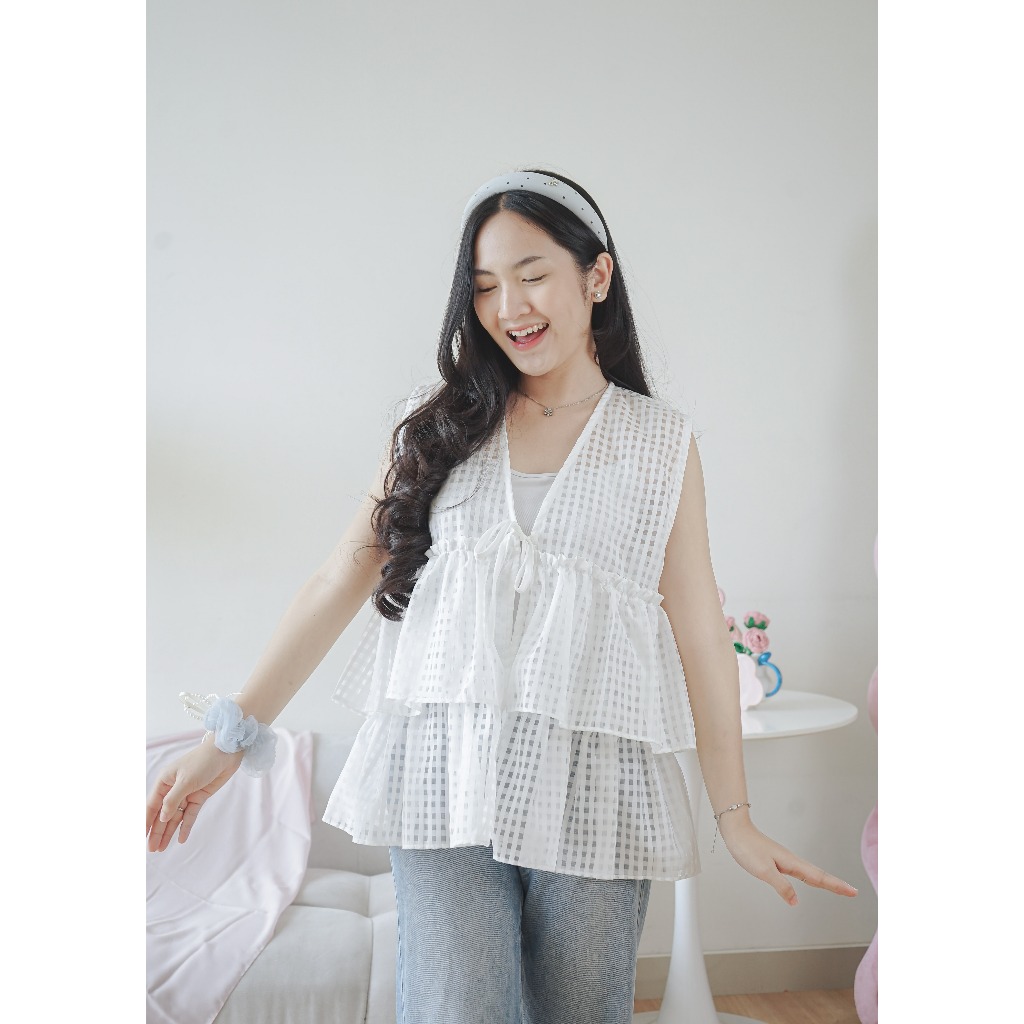 Aluna - Vest Organdi Wanita - Outer Tanpa Lengan Motif Kotak Sheer Tie Front - Clairine