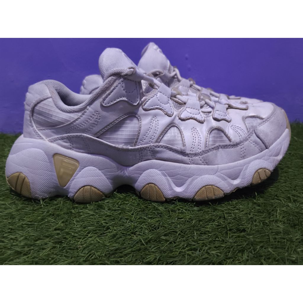 sepatu fila basket, size 43.