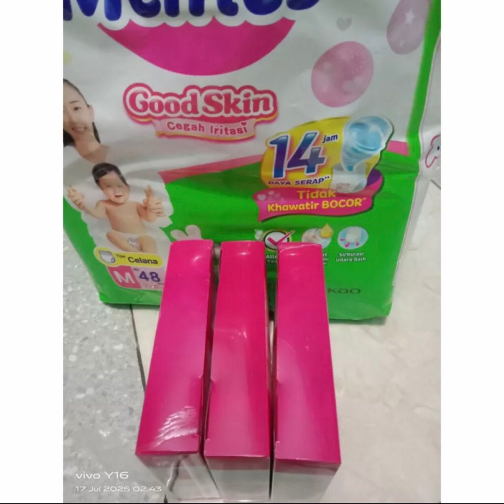 KRIM SIANG TONER KRIM MALAM SABUN LENGKAP PEMBERSIH PELICIN WAJAH