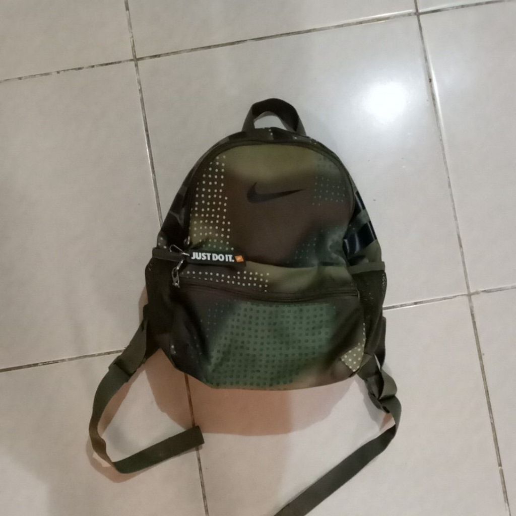 tas nike anak