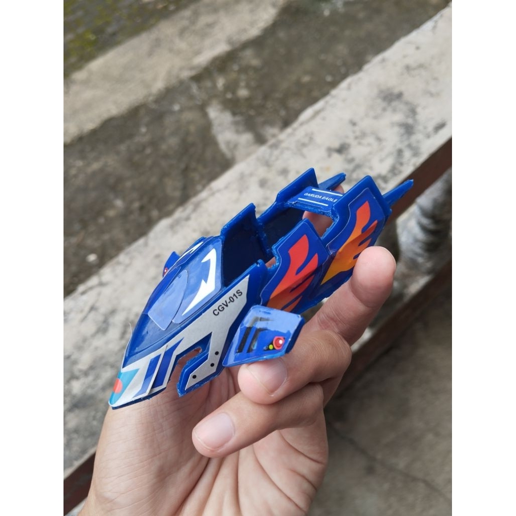 Cover Garuda Eagle biru recast, Cover cg crush gear