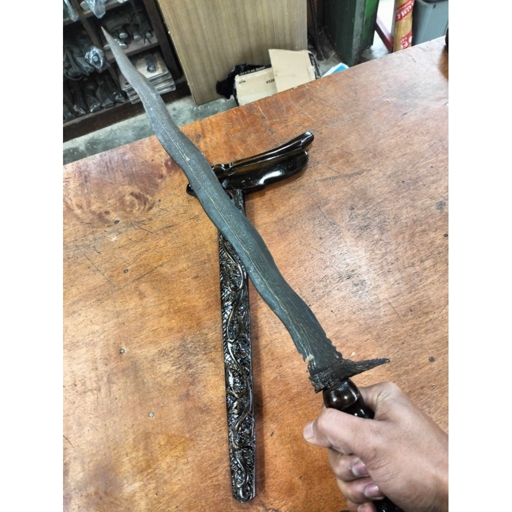 koleksi keris ukir naga/keris jati ukir naga halusan