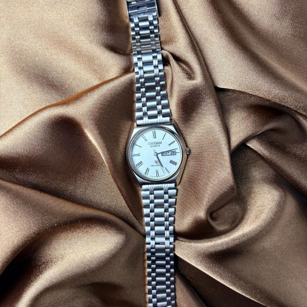 Citizen Quartz Vintage – White Roman Dial – Stainless Steel Day-Date - Jam Citizen