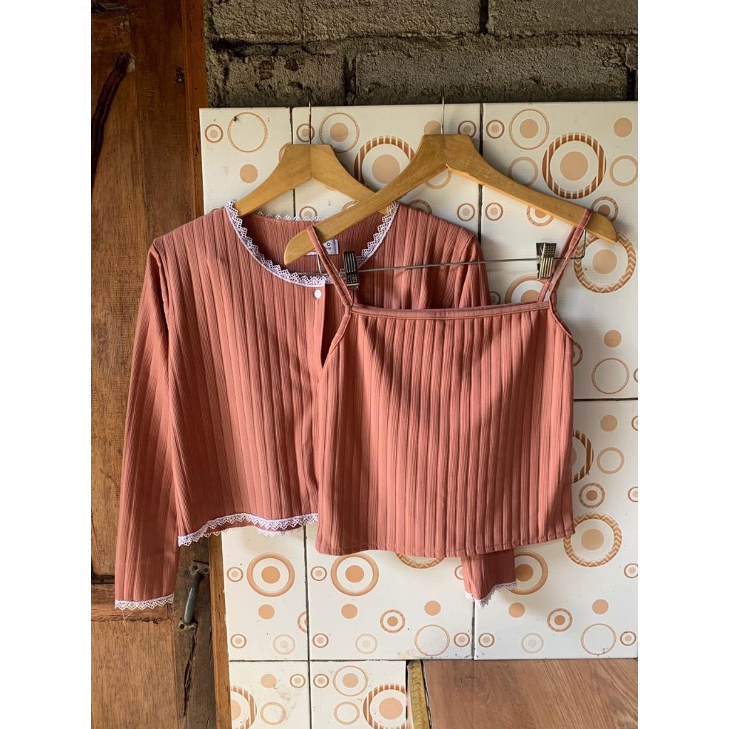 preloved one set knit