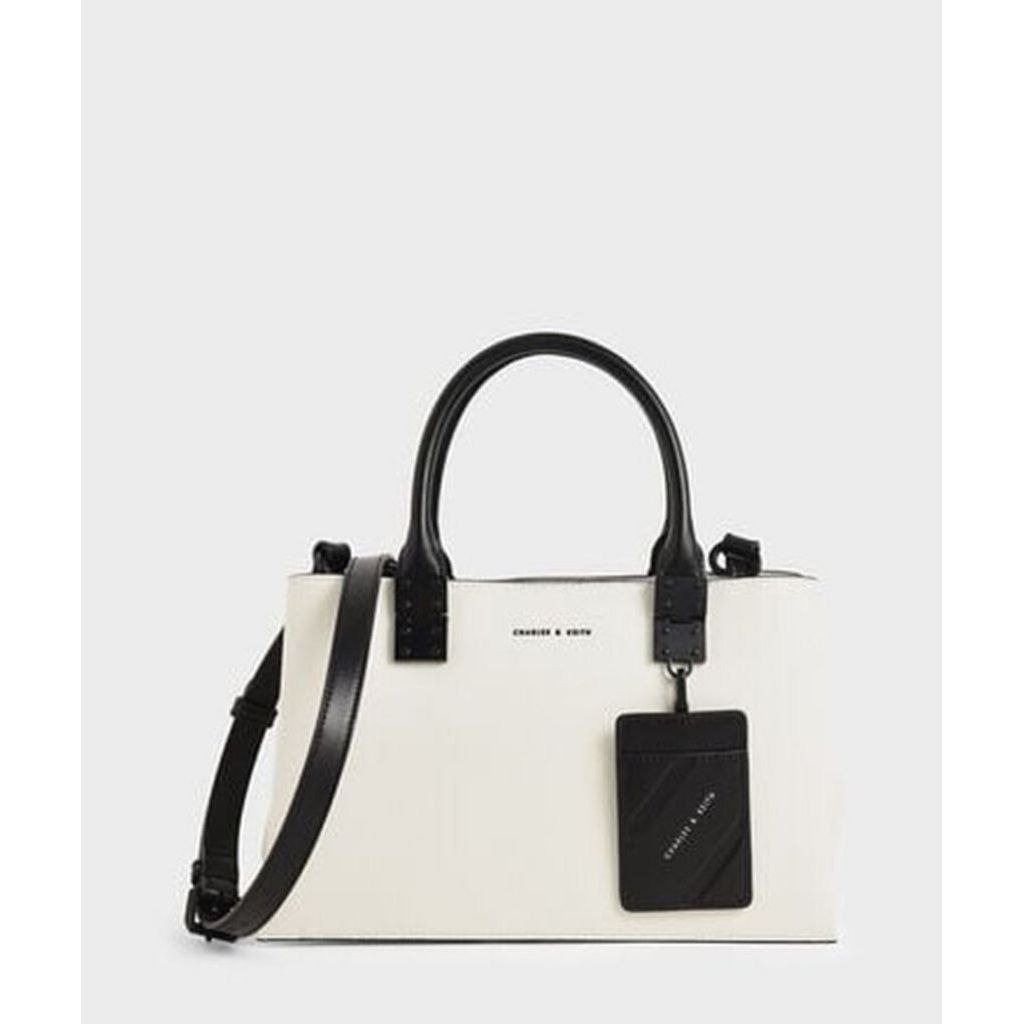 tas charles and keith hitam putih top handle