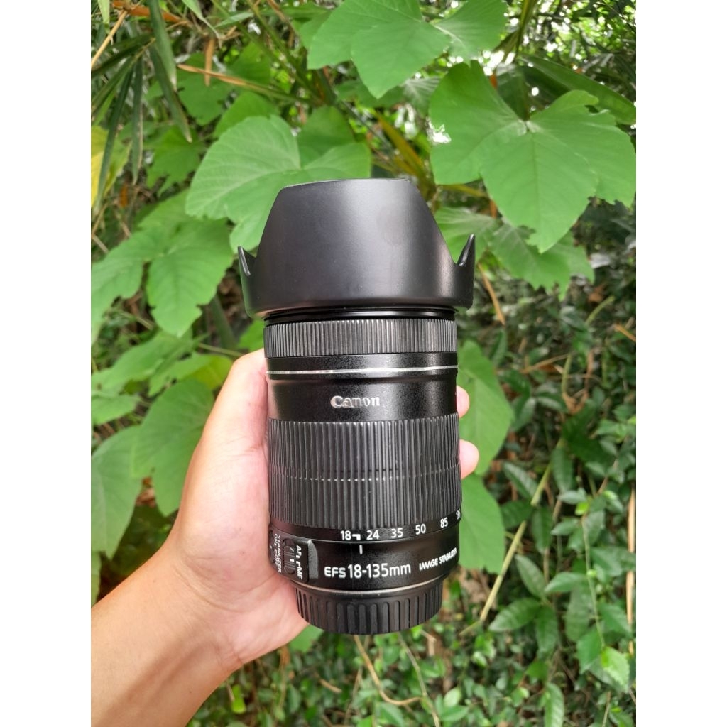 LENSA CANON 18-135 MM IS