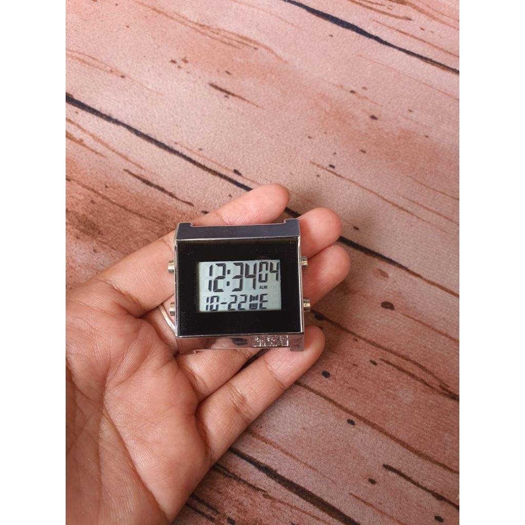 jam Diesel time (tidak ada strap)