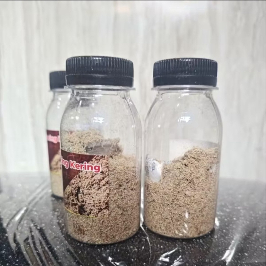 Cacing kering / cacing sutra kering pakan ikan hias