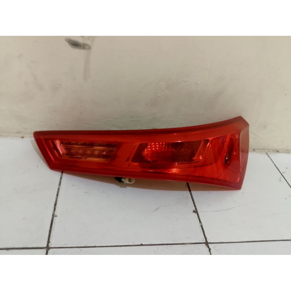 Stoplamp Wuling Almaz Copotan Original Kanan