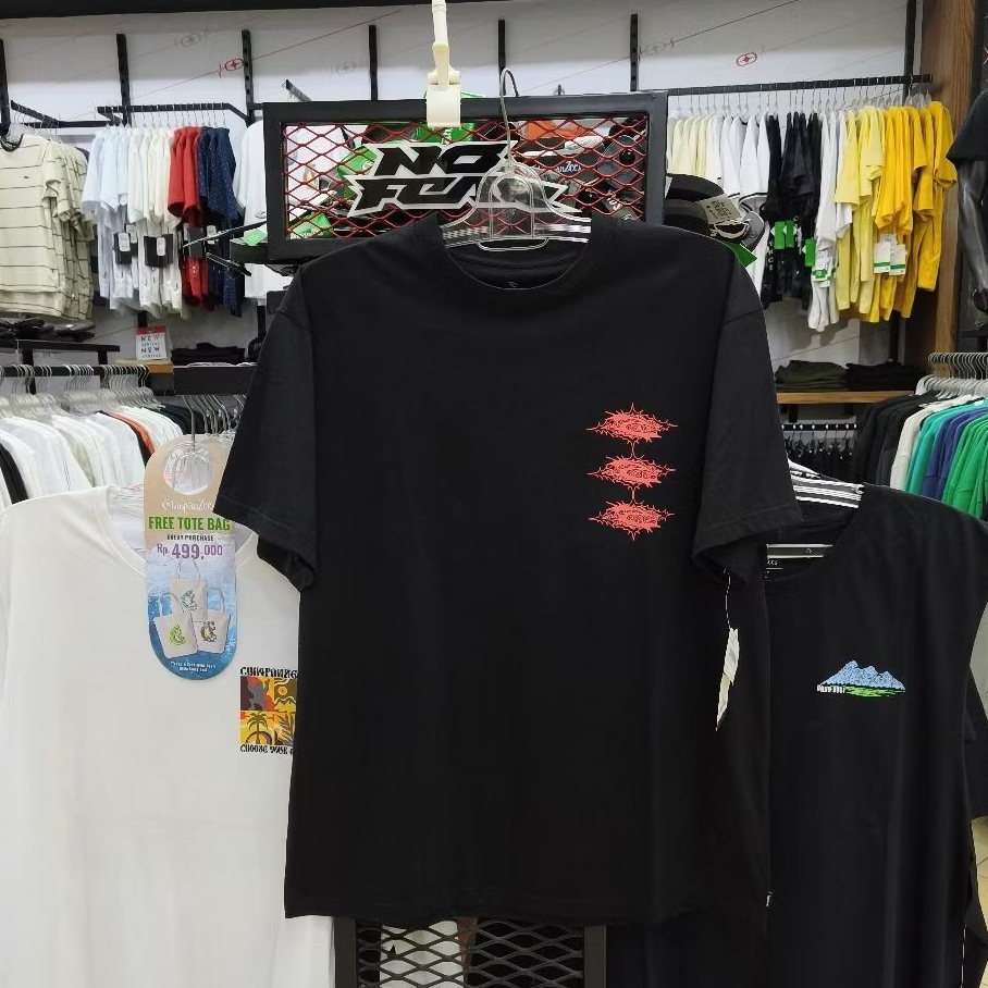 Kaos Ripcurl Carnage Tee Men Black Original