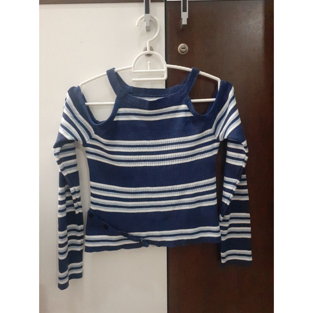 Knit Atasan salur biru