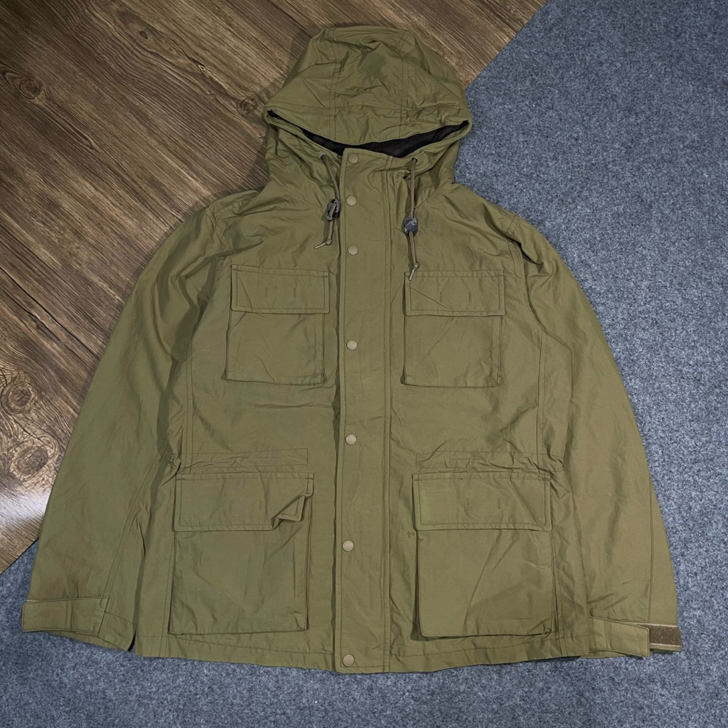 Jaket parka Uniqlo second