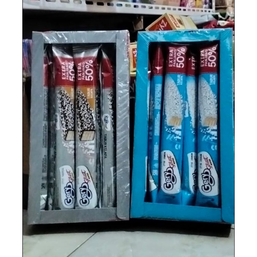 gery salut wafer tabur kelapa