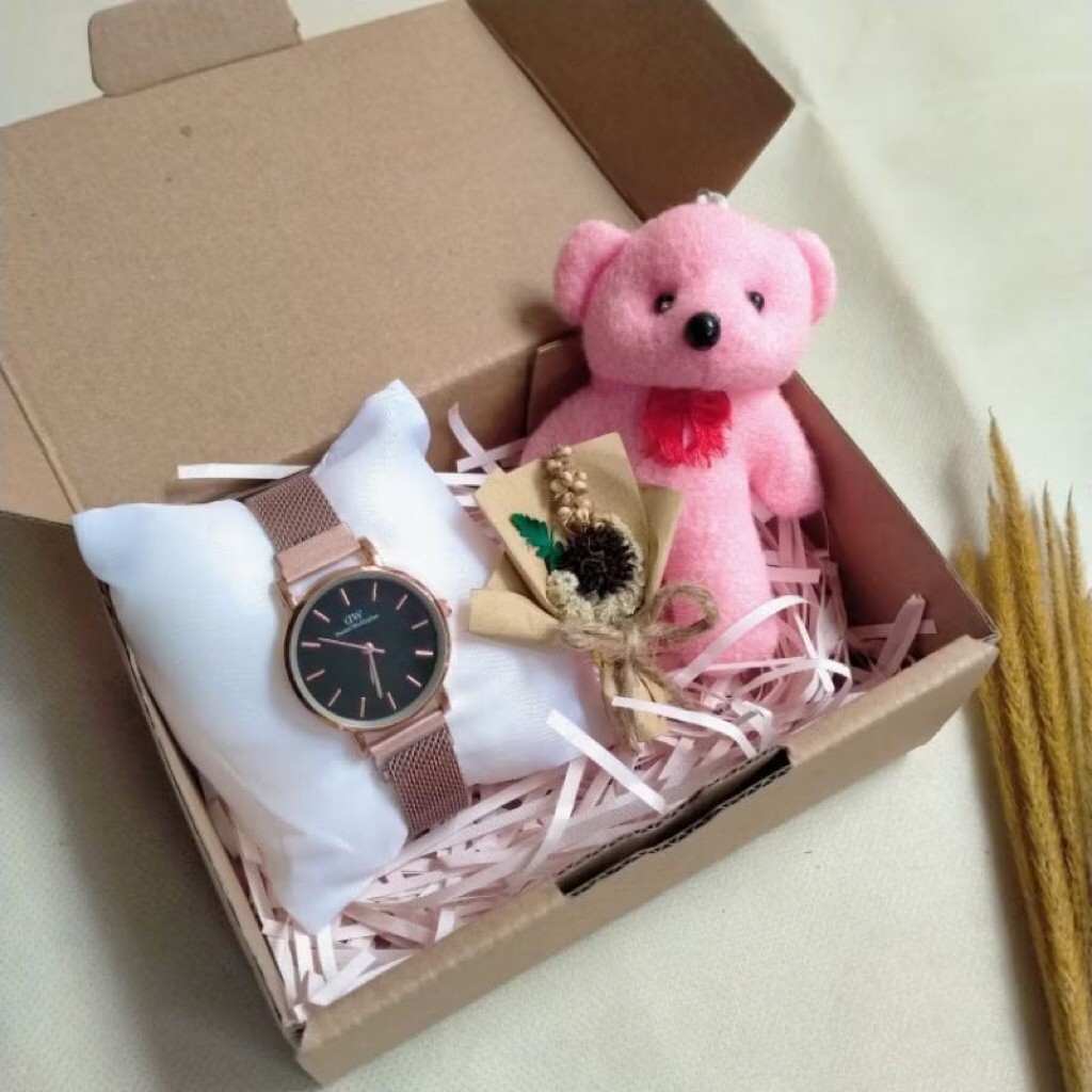 (Paket A) Hampers kado Gift Box Jam tangan Wanita Rantai / Paket Hampers Kado Untuk Pacar murah