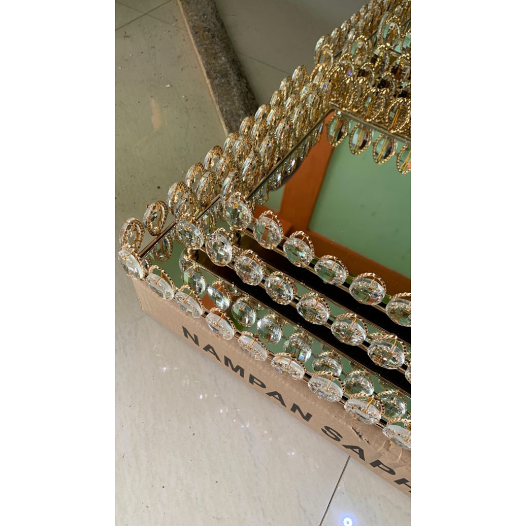 BOX HANTARAN TRAY SHAFIR+TUTUP AKRILIK+PACKING KAYU