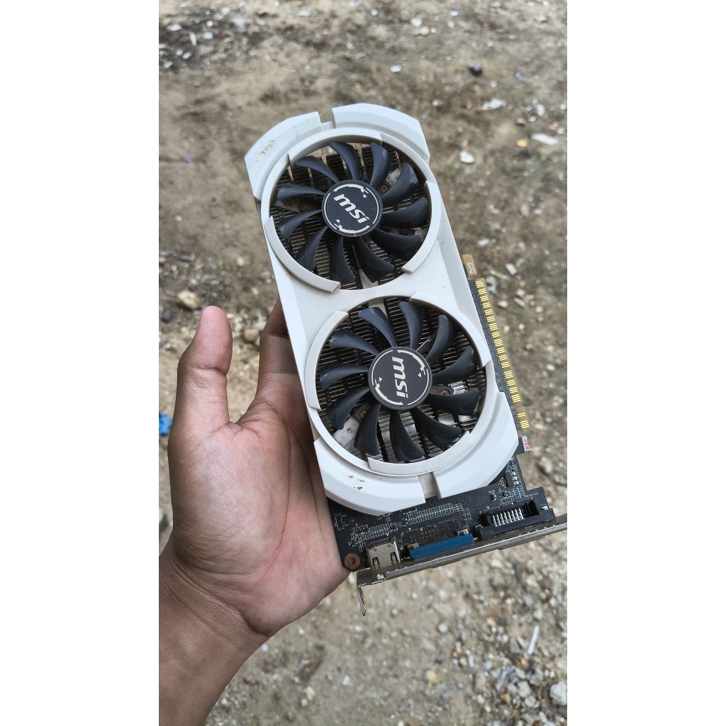 VGA msi gtx750ti 2gb