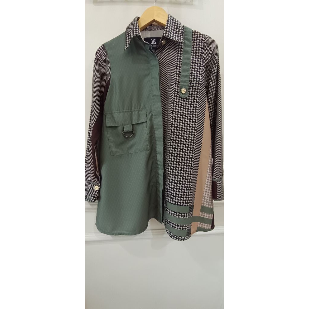 ZS Zaskia Sungkar Blouse Preloved