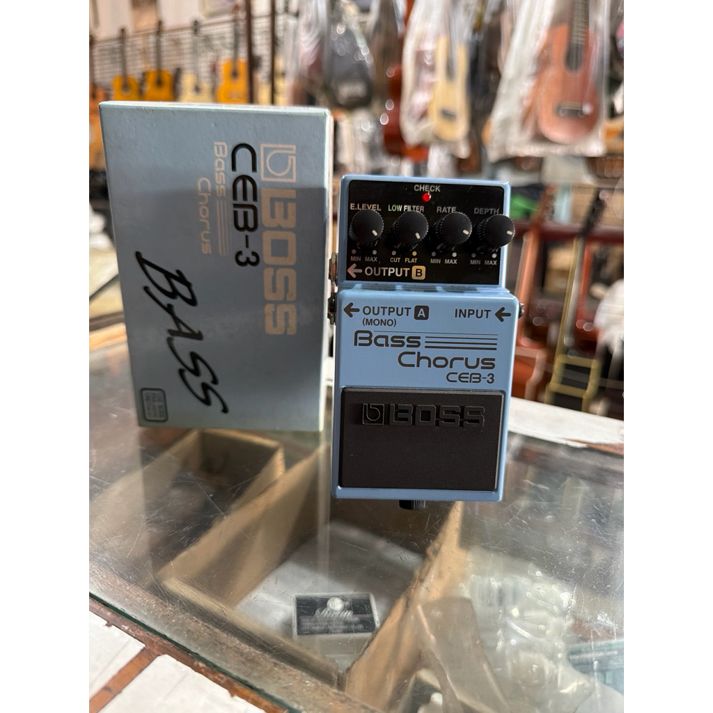 BOSS CEB-3 Bass Chorus , Efek gitar Bass CEB3