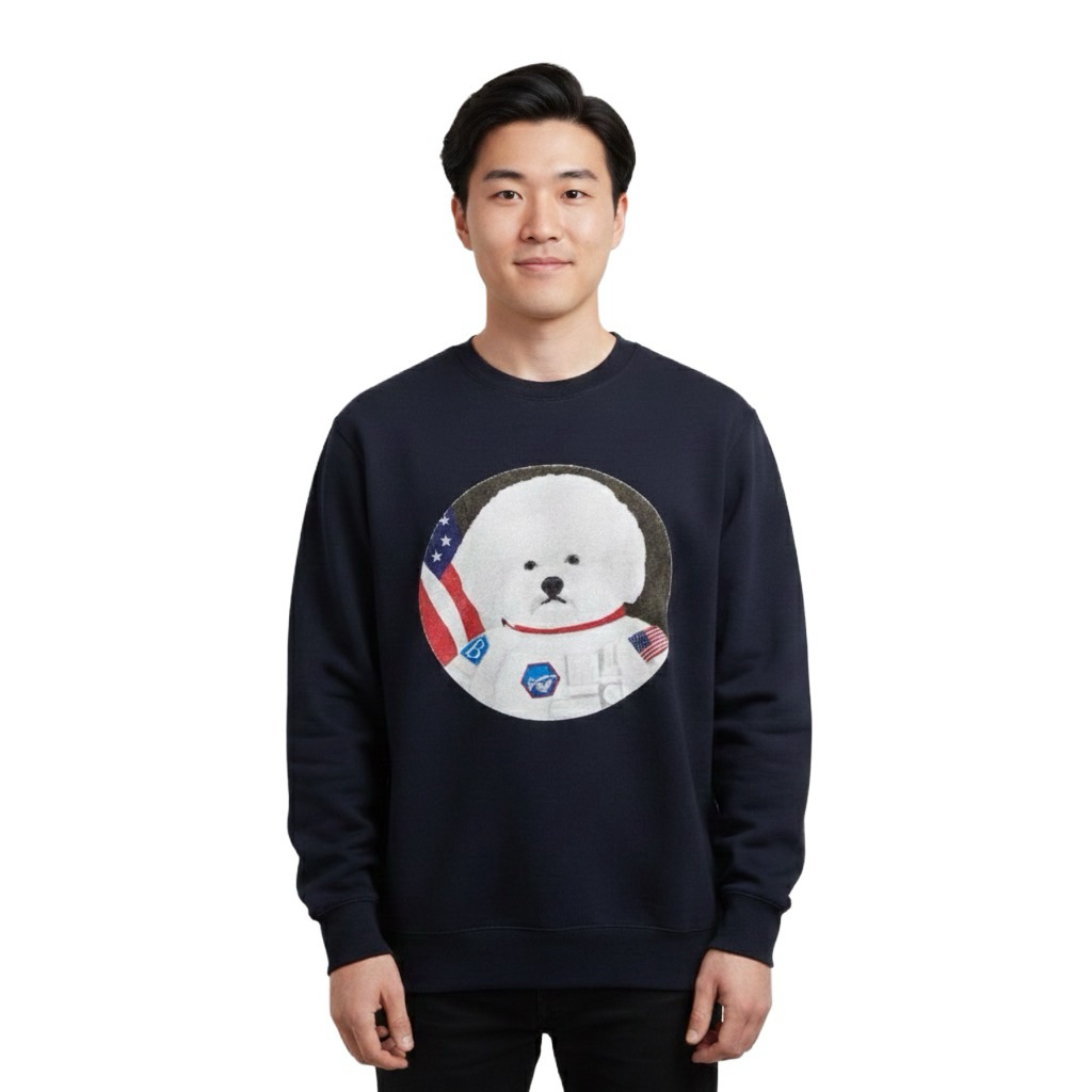 Crewneck Beyond Closet Astronot