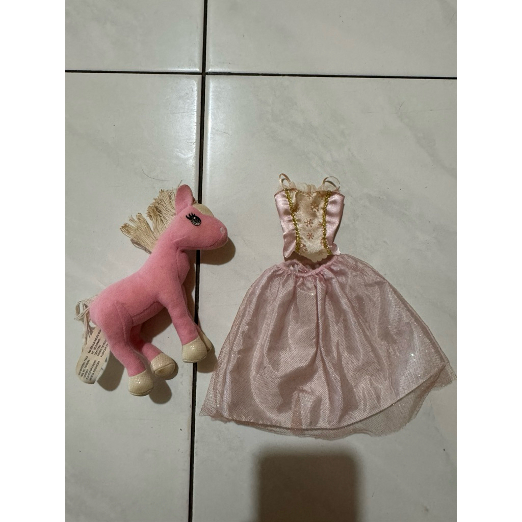 barbie clara nutcracker outfit with pet only