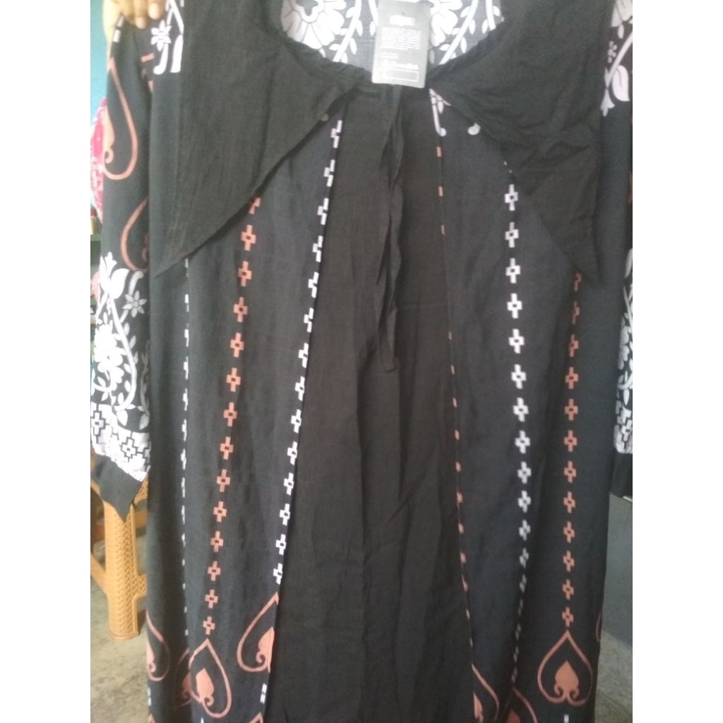 Gamis warna hitam