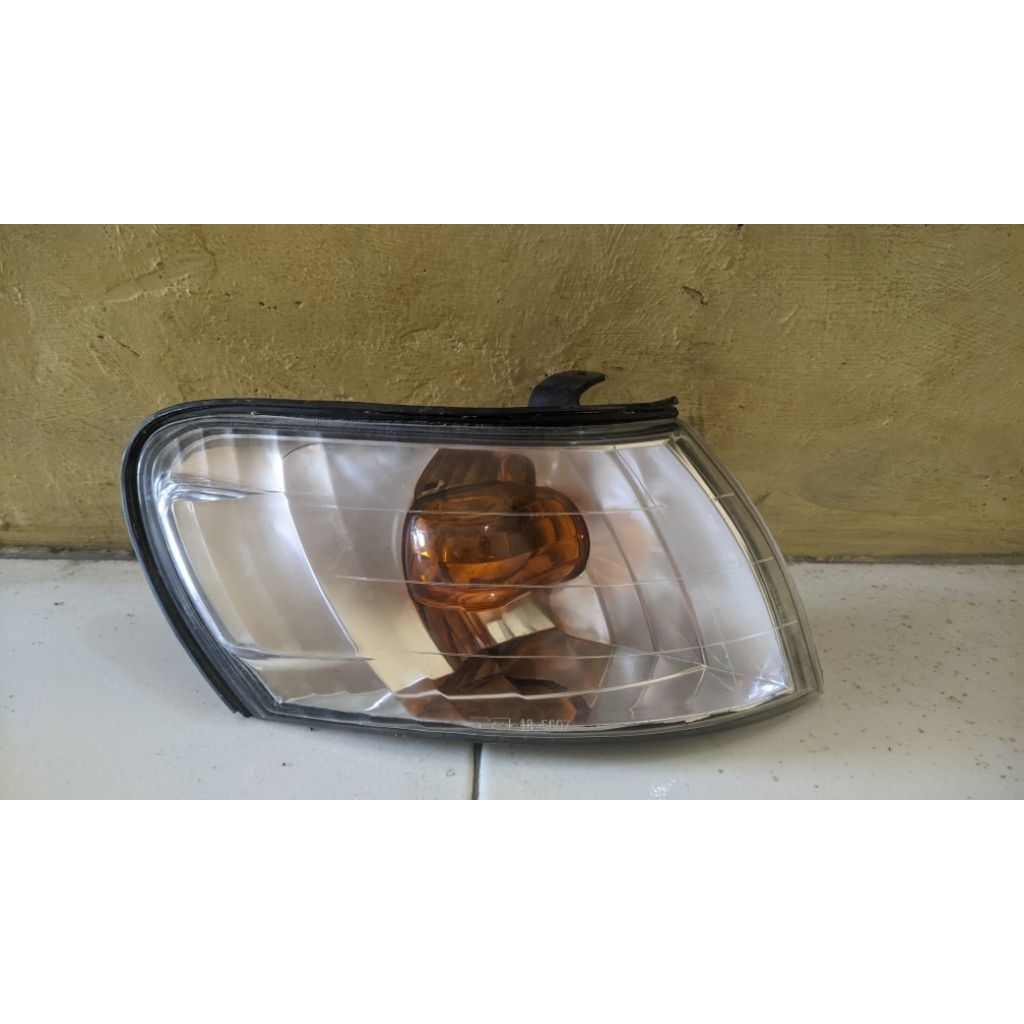 Lampu Sen  Great Corolla/lampu sein kristal Great Corolla sein corner great corolla sebelah kanan