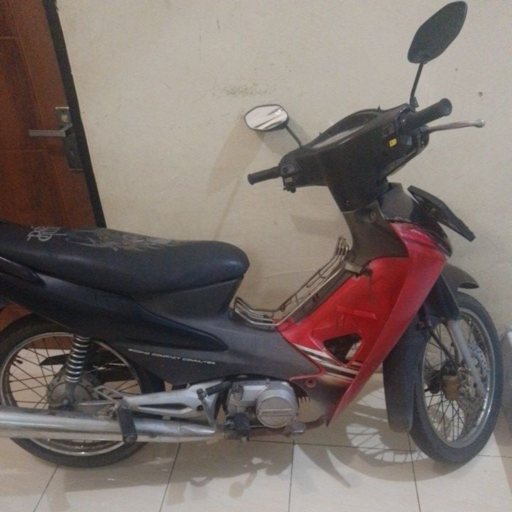 motor Honda Supra fit second