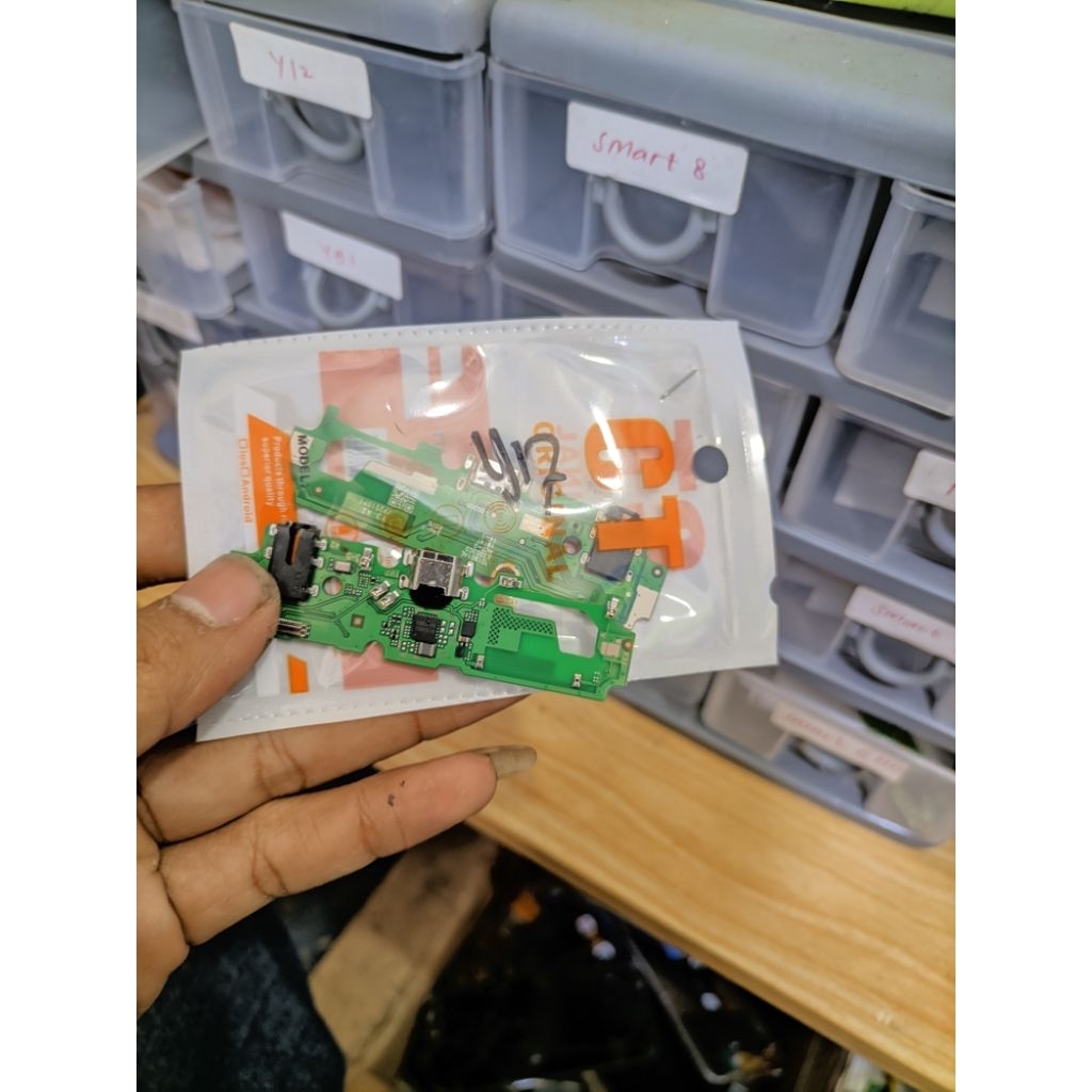 KONEKTOR / PAPAN CAS VIVO Y12 / Y15 / Y17 QUALITY ORI