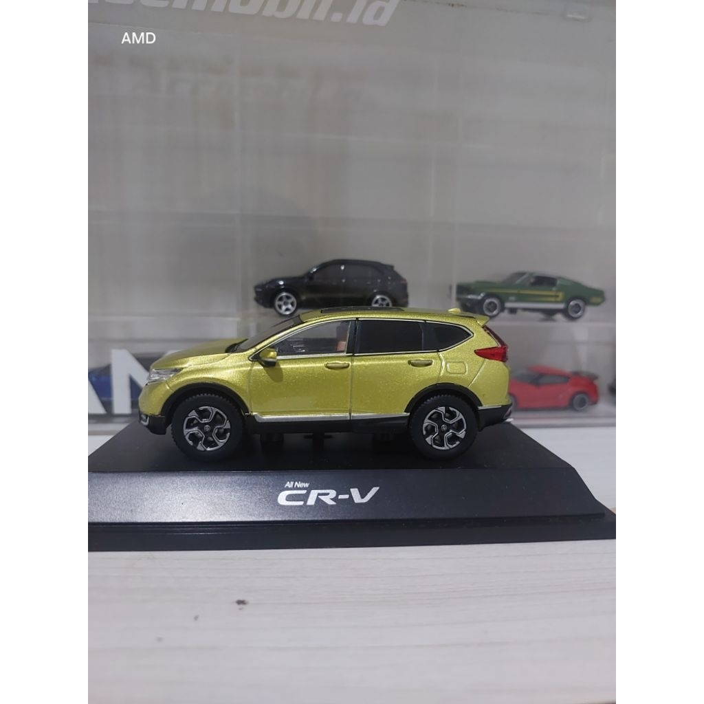 Diecast honda crv turbo gen 5 dealerbox skala 36
